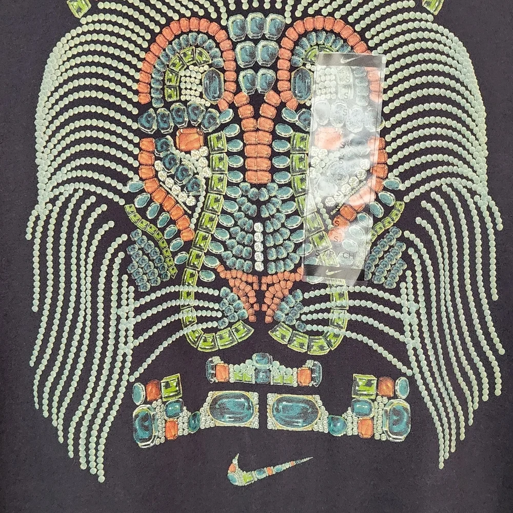 Nike LeBron James Strive For Greatness Lion Crown Logo Dri-Fit Black‎ sz S NWT
